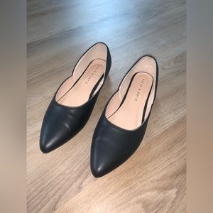 Kelly & Katie Black Pointed Toe Flats